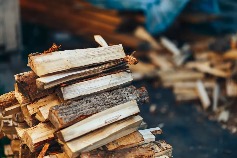 Livraison de bois à Bain-de-Bretagne